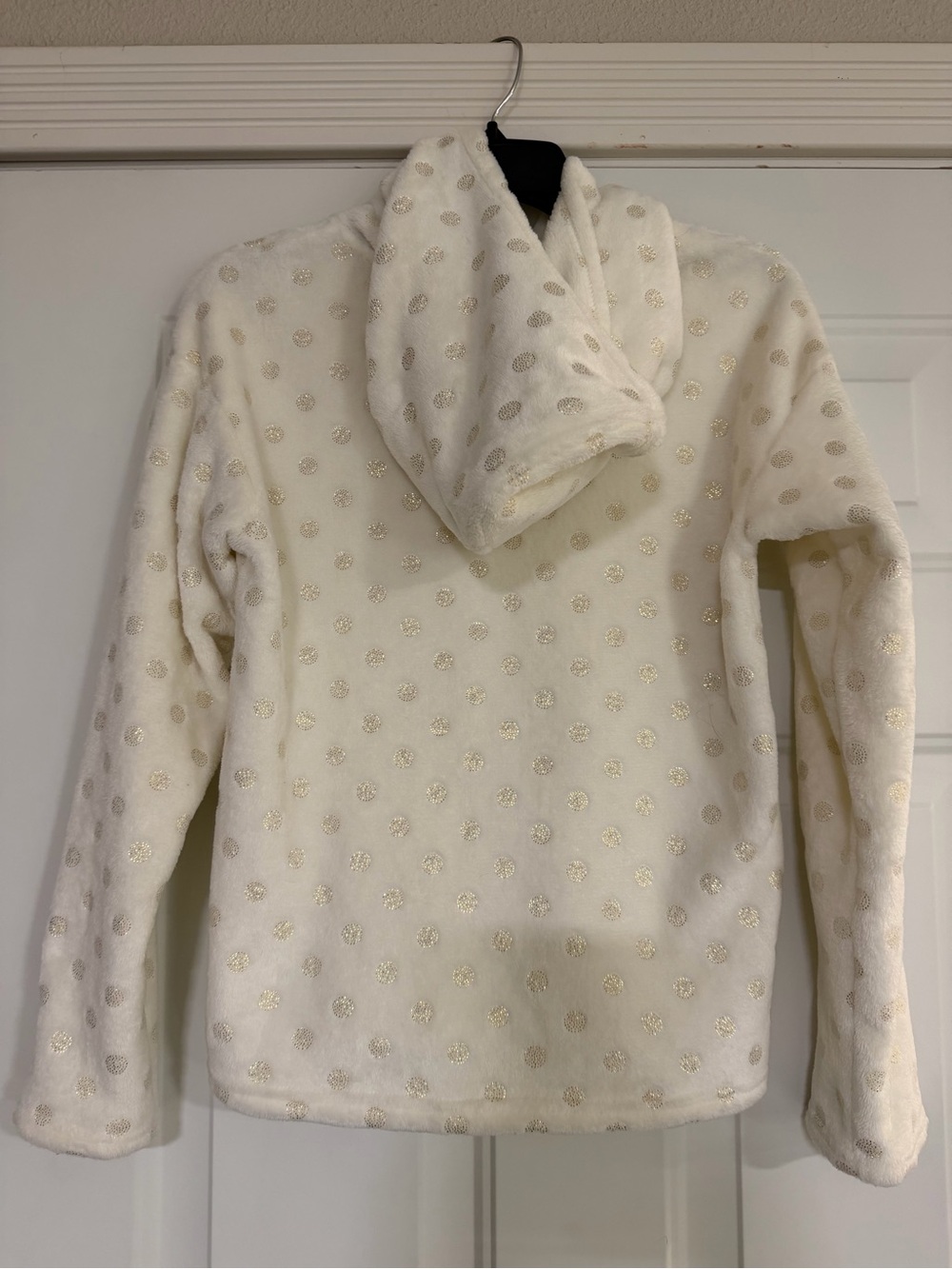 BCBG Girls~Soft~Fuzzy~Off-White~Metallic Gold Polka Dot~Pullover~Hoodie~Size L - Picture 8 of 13